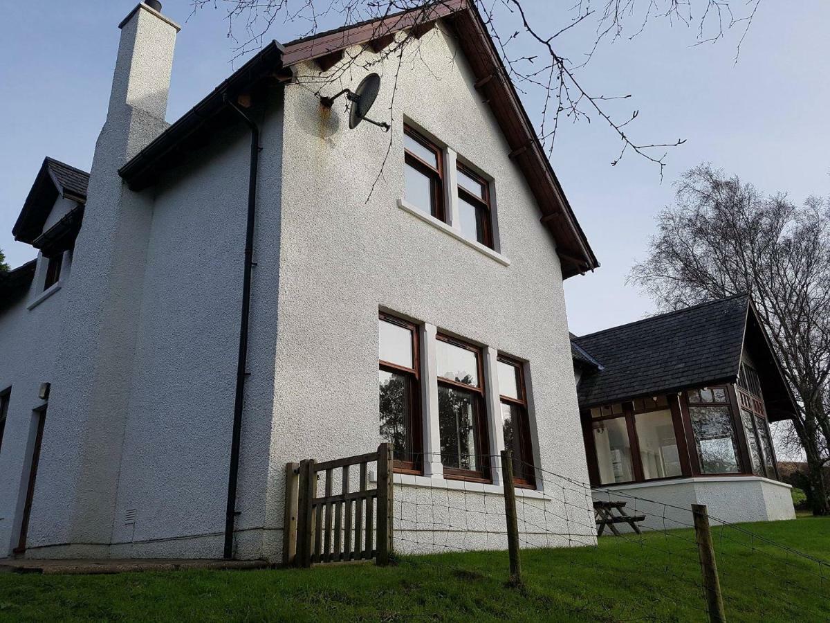 Breton House Acomodação com café da manhã Portree Exterior foto