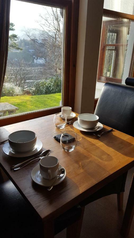Breton House Acomodação com café da manhã Portree Exterior foto